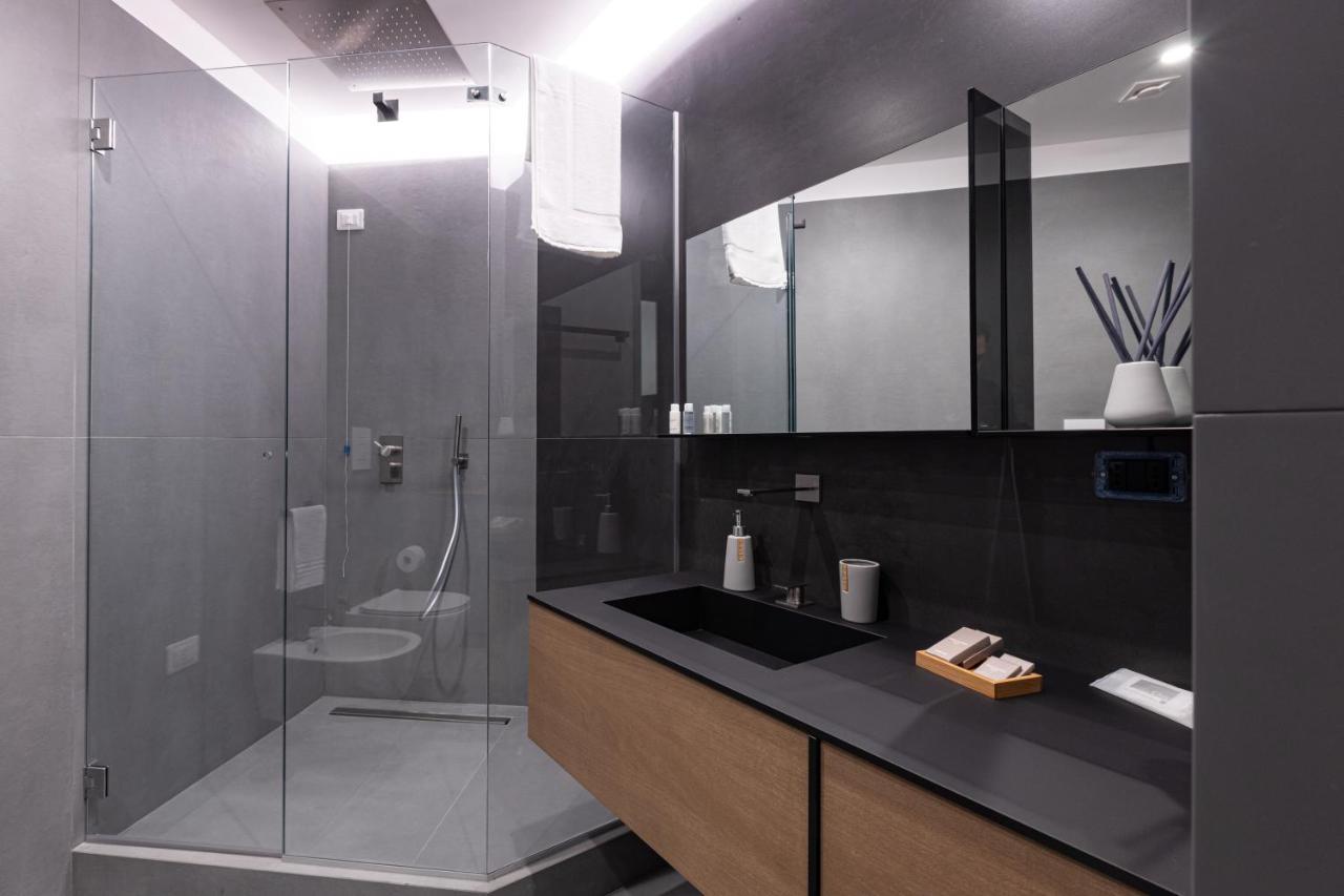 Tito'S Rooms Napoli Bagian luar foto