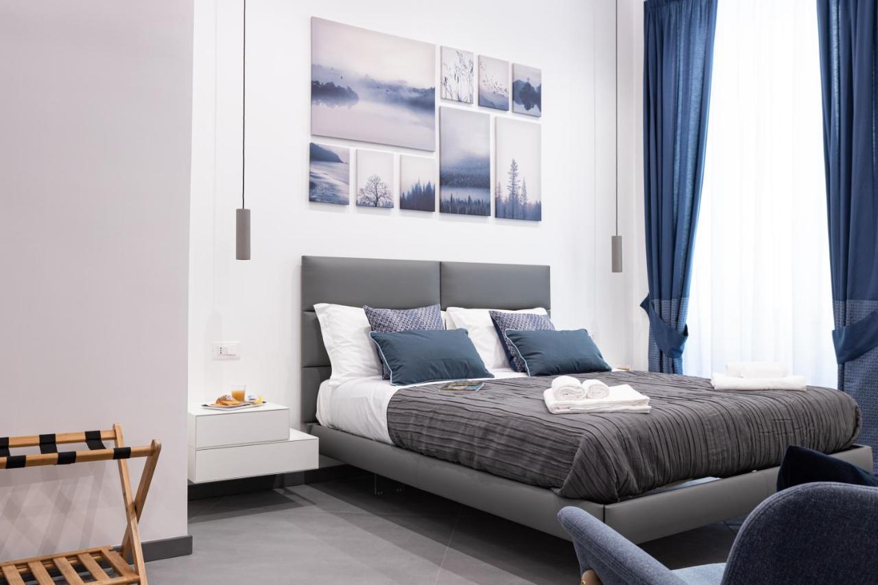 Tito'S Rooms Napoli Bagian luar foto